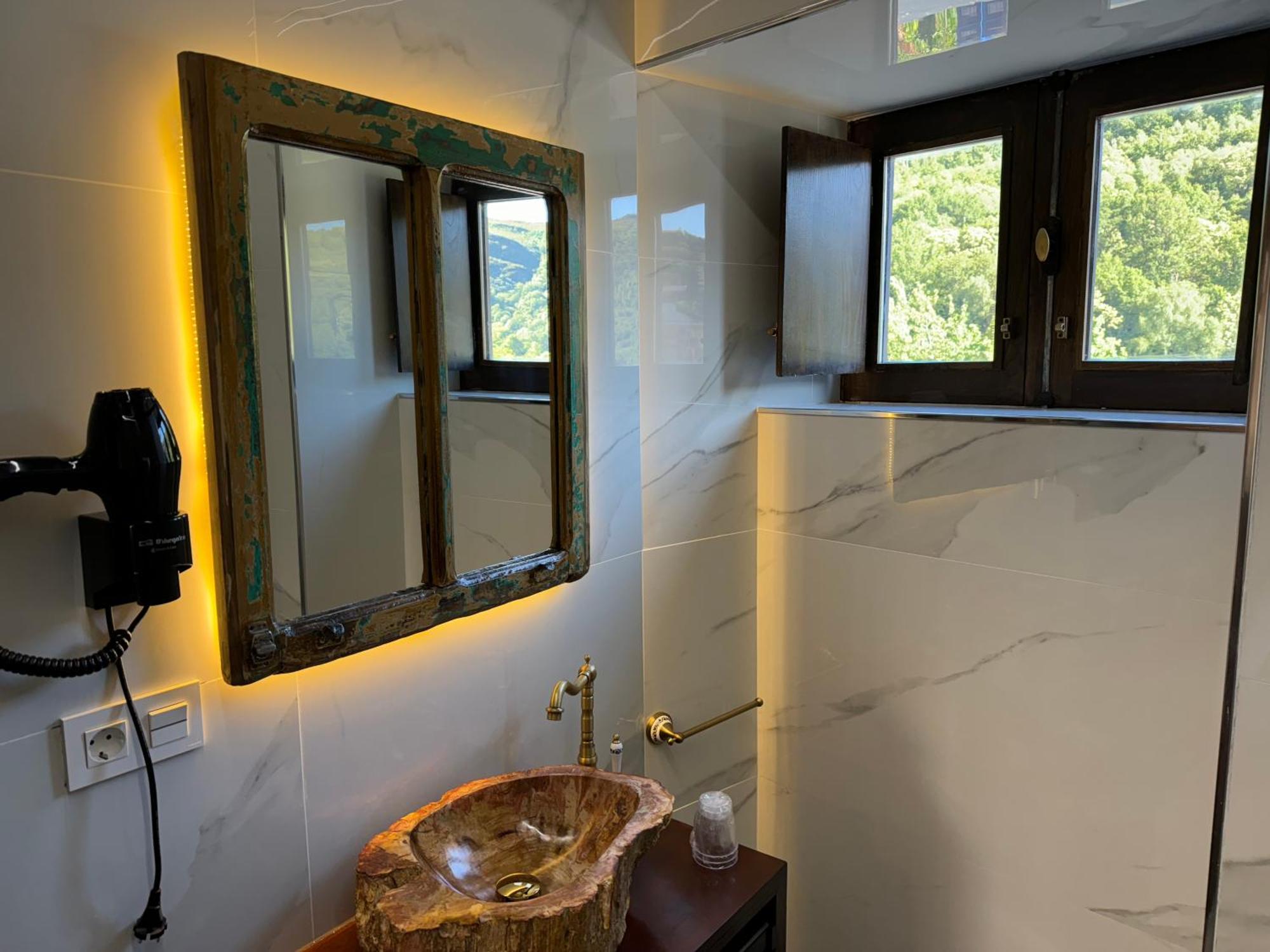 Boutique Vila De Triacastela Εξωτερικό φωτογραφία